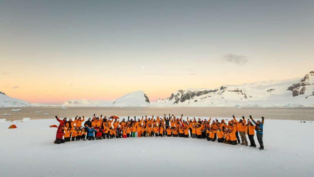 Quark Expeditions.