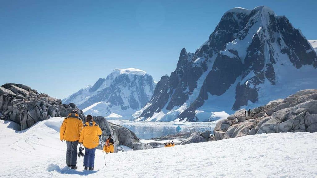 Quark Expeditions.