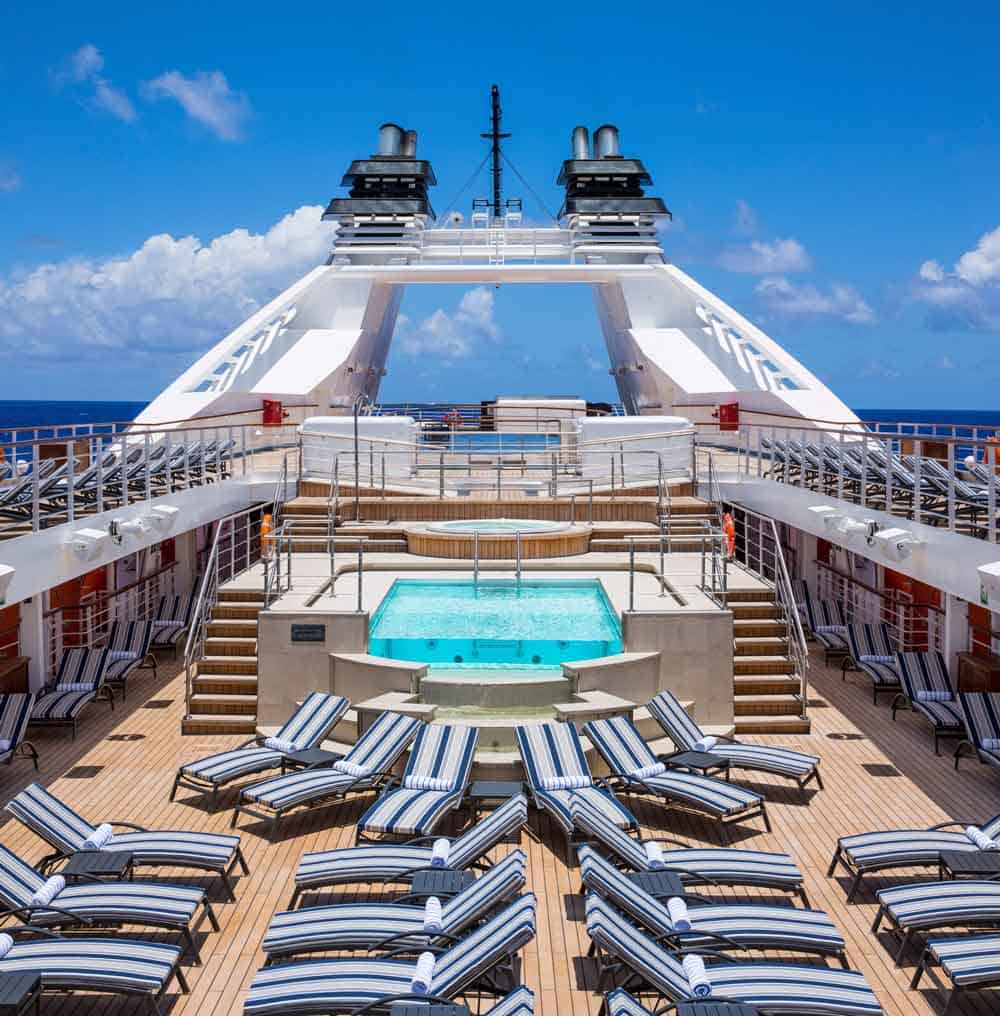 Star Breeze, Windstar Cruises. Star Breeze, Windstar Cruises.