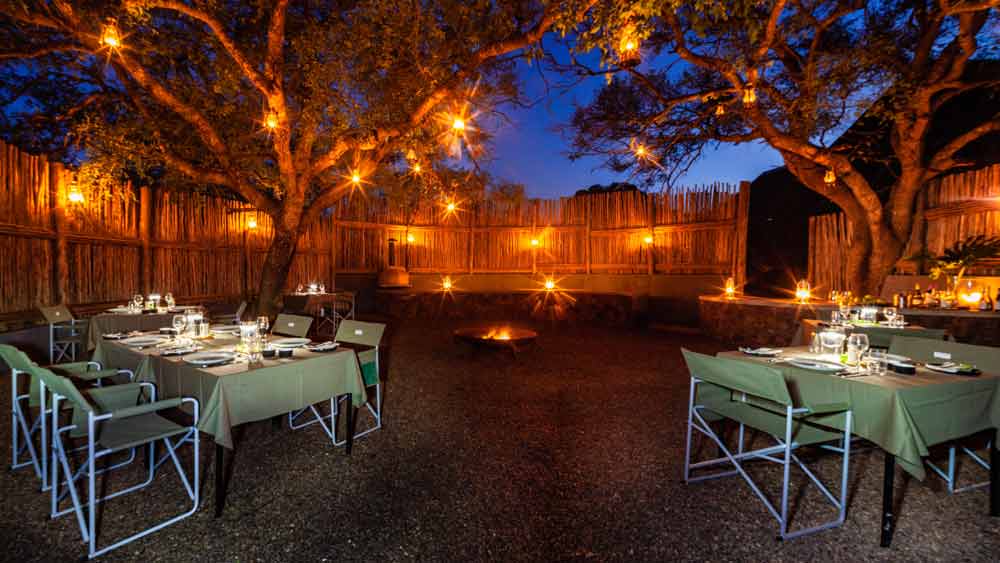 Sungulwane Private Game Lodge. Sungulwane Private Game Lodge.