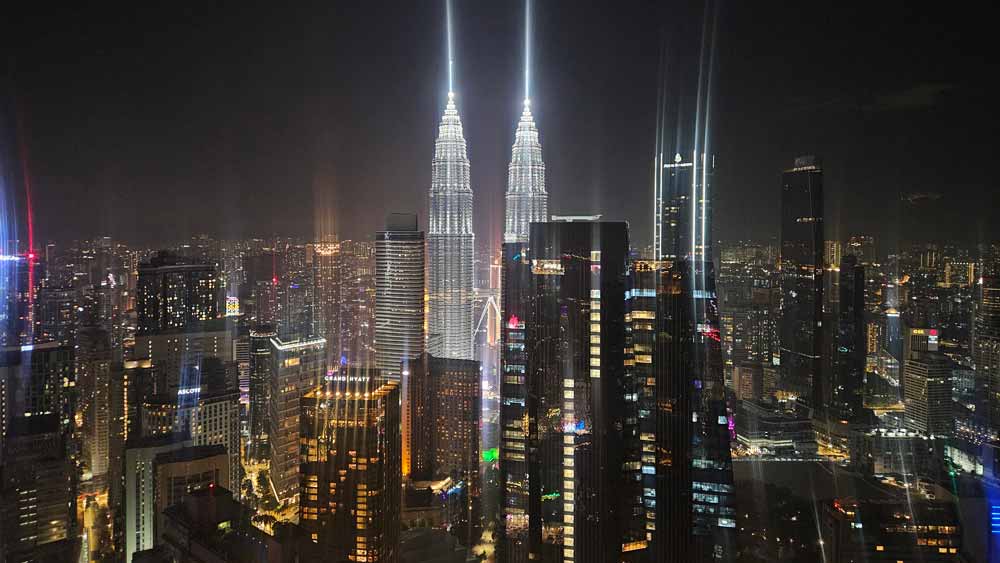 Utsikt over Kuala Lumpur fra Vertigo bra. Utsikt over Kuala Lumpur fra Vertigo bra.