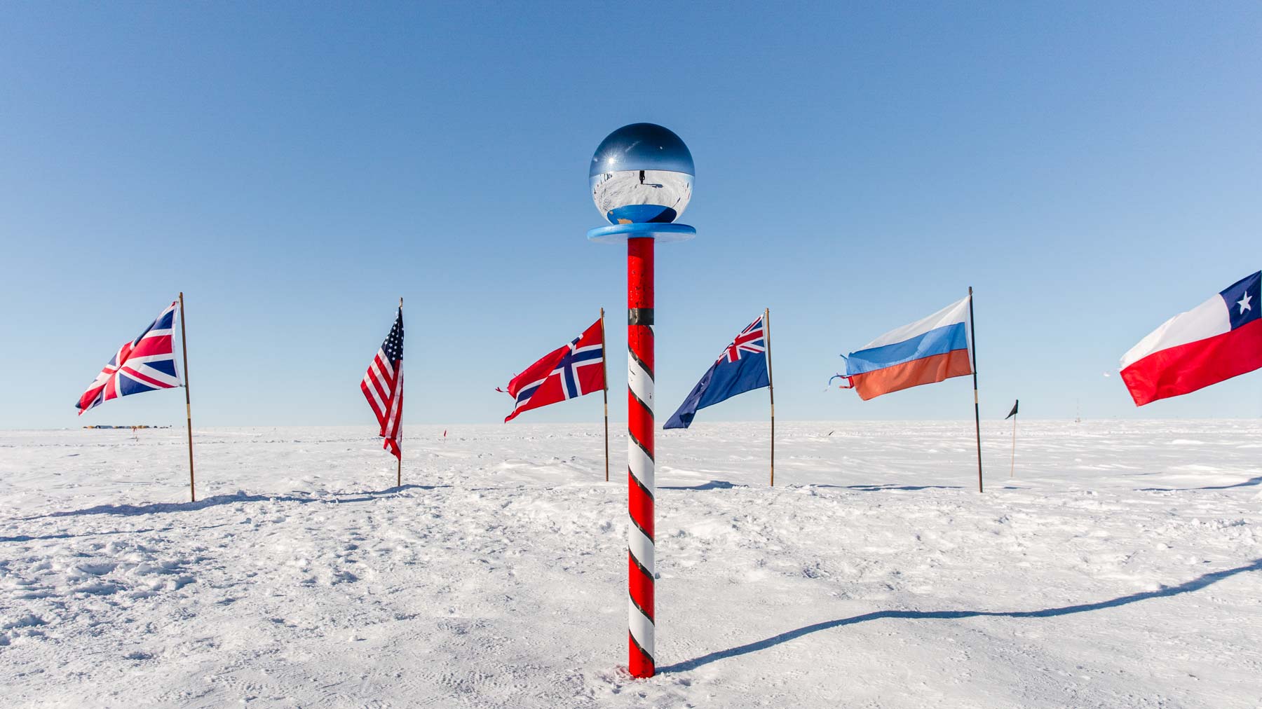 Ekspedisjoner til Antarktis med White Desert
